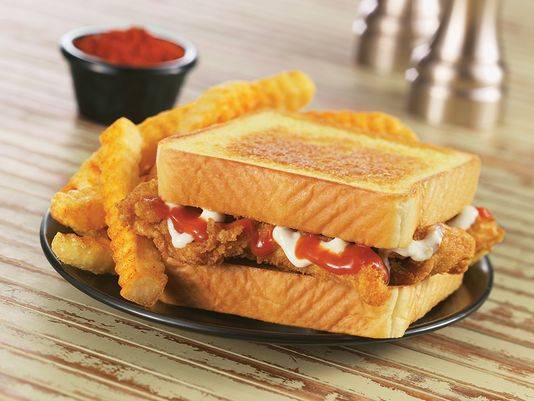 Zaxbys Chicken Fingers & Buffalo Wings | restaurant | 1693 N Woodland Blvd, DeLand, FL 32720, USA | 3869438166 OR +1 386-943-8166