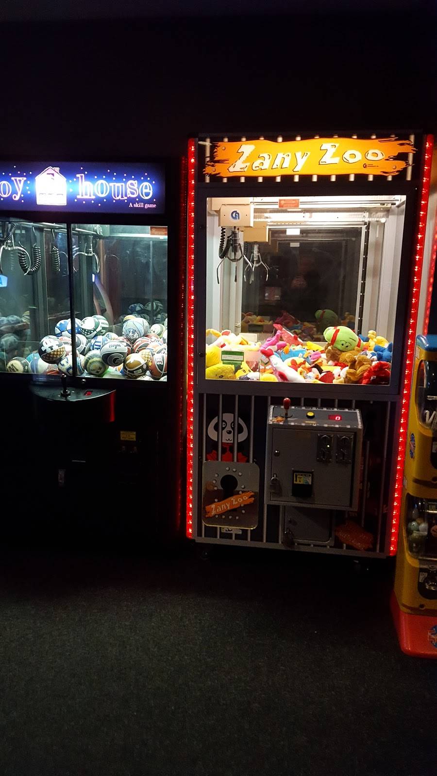 Deacons Restaurant & Bar at the Golf Farm | restaurant | 2100 US-12, Wauconda, IL 60084, USA | 8475264000 OR +1 847-526-4000