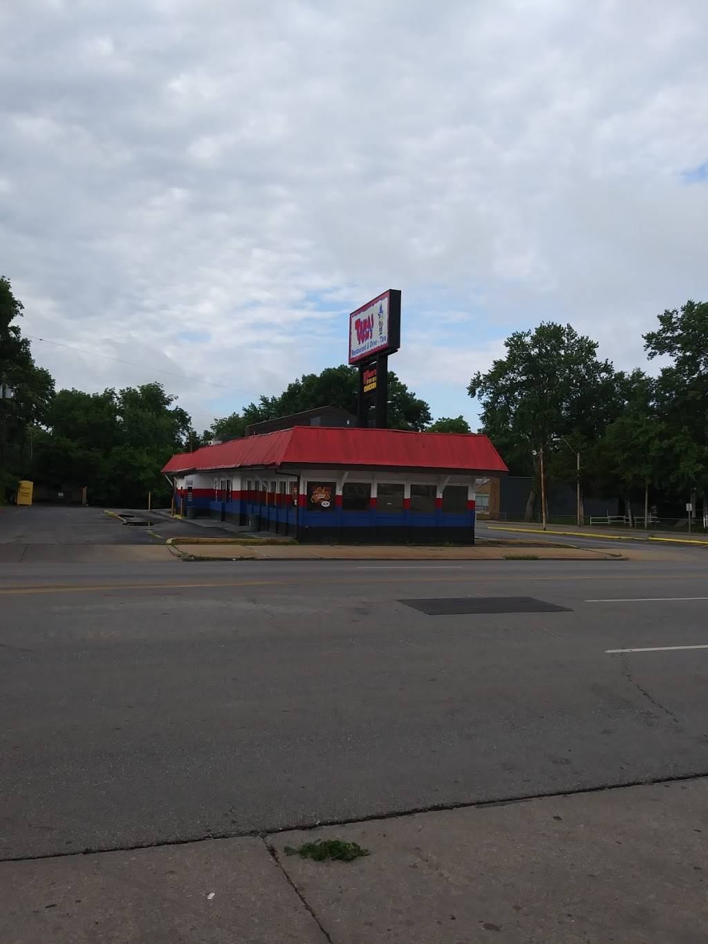 Texas Toms | restaurant | 709 Linwood Blvd, Kansas City, MO 64109, USA | 8169319500 OR +1 816-931-9500