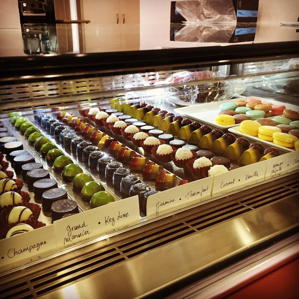 Pascal Patisserie & Cafe | bakery | 21040 A Victory Blvd, Woodland Hills, CA 91367, USA | 8187129375 OR +1 818-712-9375