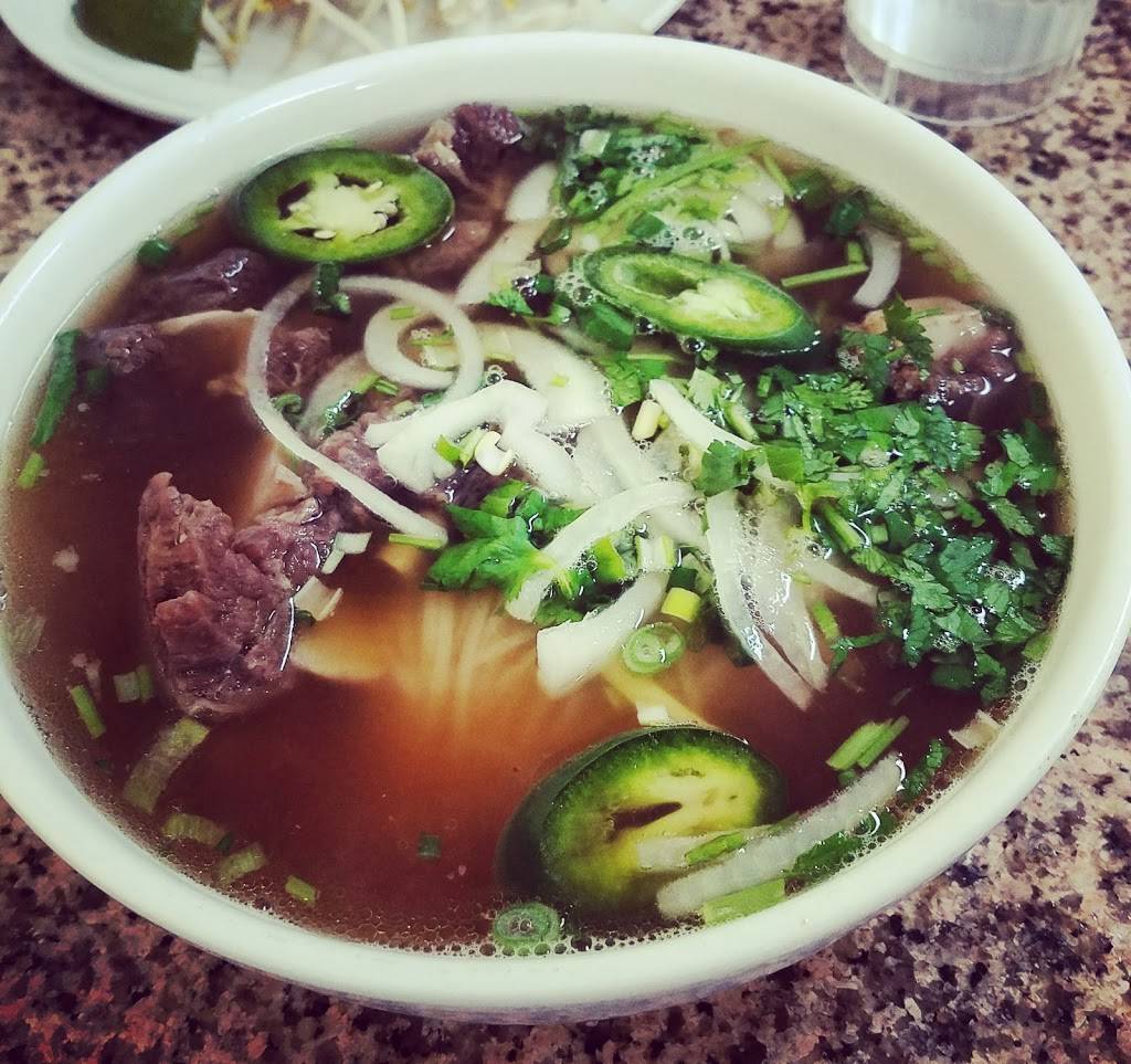 Pho 888 | restaurant | 1137 W Argyle St, Chicago, IL 60640, USA | 7739078838 OR +1 773-907-8838