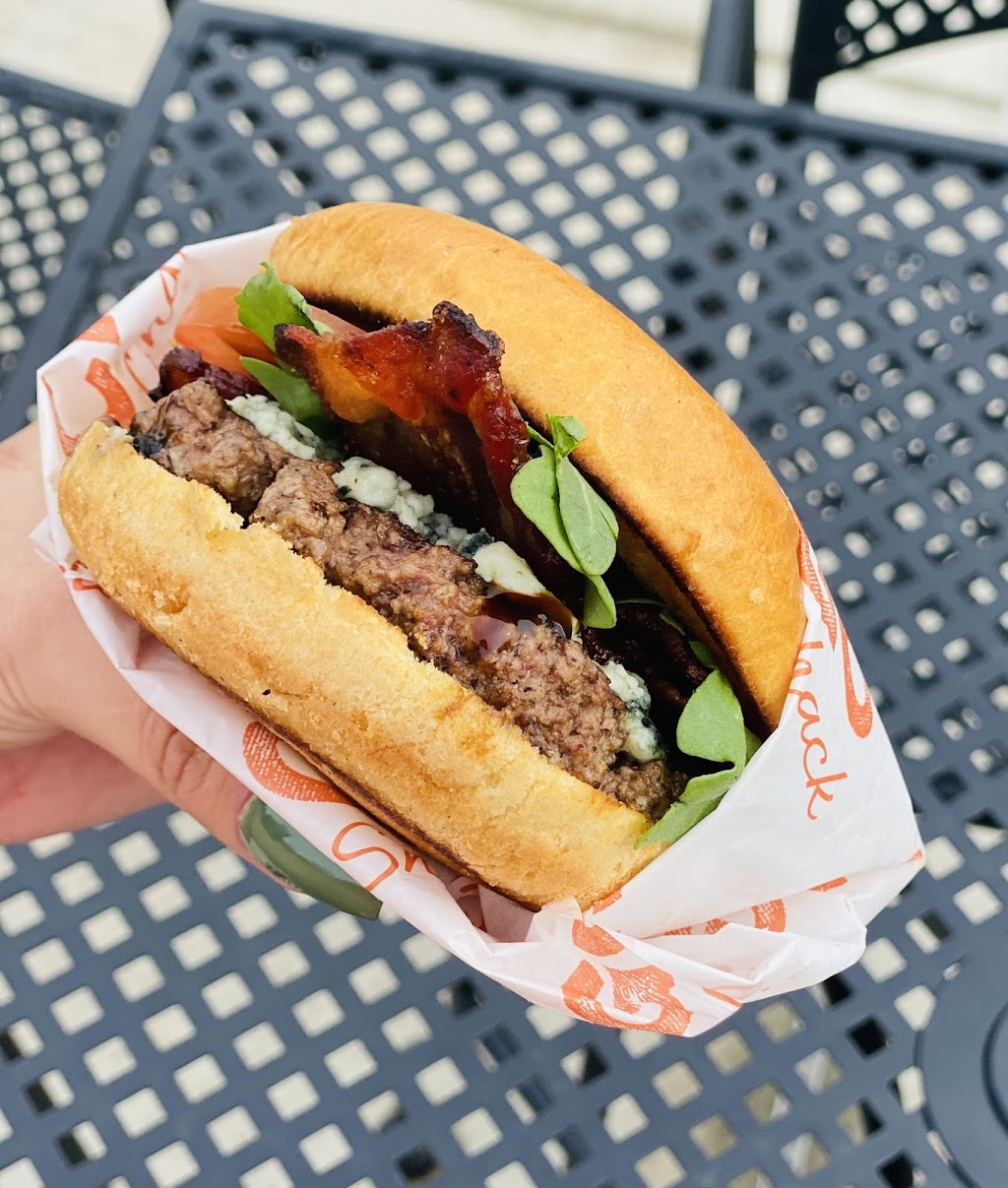 Cargo Snack Shack | restaurant | 1279 N Spring St, Los Angeles, CA 90012, USA | 2135770193 OR +1 213-577-0193