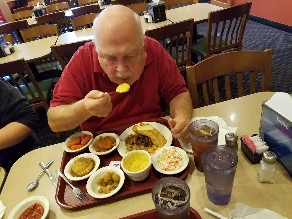 Ourrs Family Dining | restaurant | 1606 S Georgetown St, Wichita, KS 67218, USA | 3169272191 OR +1 316-927-2191