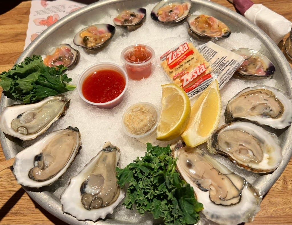 Maine Fish Market Restaurant | restaurant | 60 Bridge St, East Windsor, CT 06088, USA | 8606232281 OR +1 860-623-2281