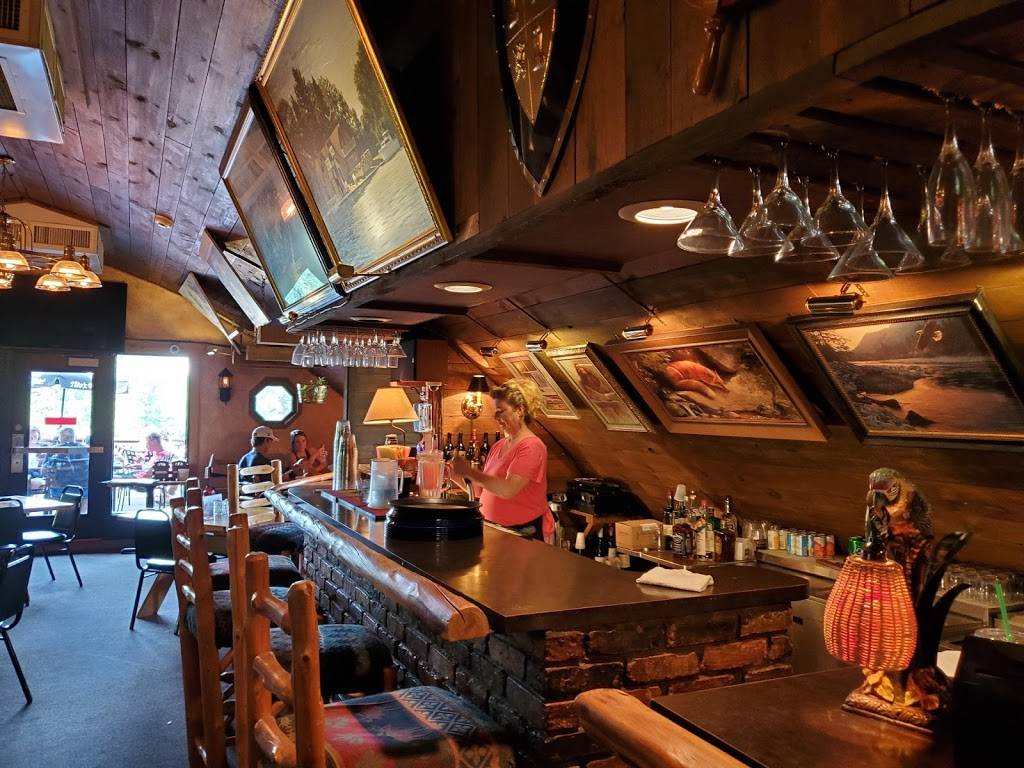 The Wharf | restaurant | 12986 Co Rd 16, Crosslake, MN 56442, USA | 2186923454 OR +1 218-692-3454