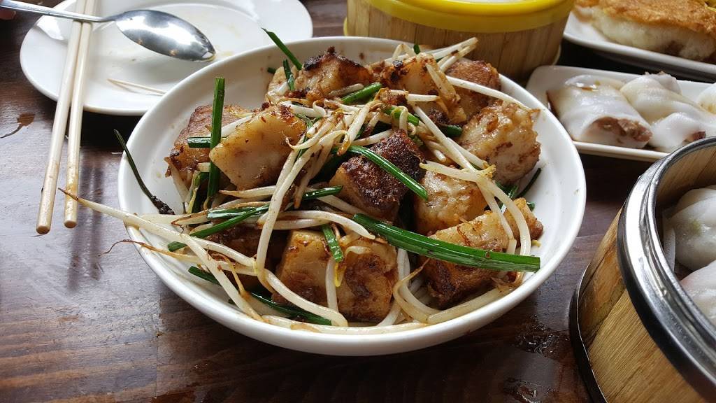 Winsor Dim Sum Cafe & Bar | restaurant | 706 Hancock St, Quincy, MA 02170, USA | 6174815383 OR +1 617-481-5383