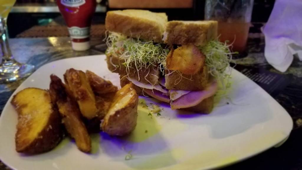 The Soho Backyard | restaurant | 610 S Armenia Ave, Tampa, FL 33609, USA | 8132845928 OR +1 813-284-5928