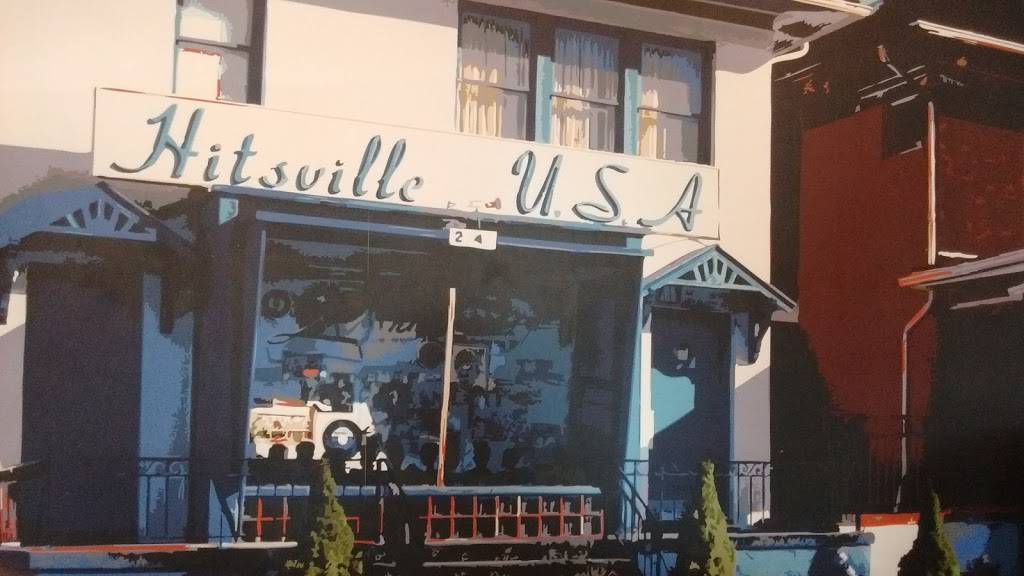 McDonalds | cafe | 2889 W Grand Blvd, Detroit, MI 48202, USA | 3138715821 OR +1 313-871-5821