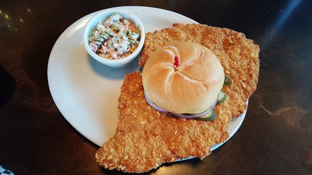 The Blind Pig | restaurant | 3325 Center Point Rd NE, Cedar Rapids, IA 52402, USA | 3192004127 OR +1 319-200-4127