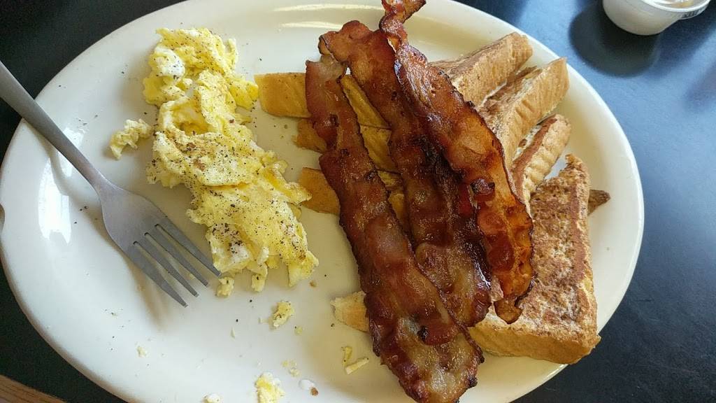 Judys Kitchen & Catering | restaurant | 219 E South St, Cerro Gordo, IL 61818, USA | 2177633131 OR +1 217-763-3131