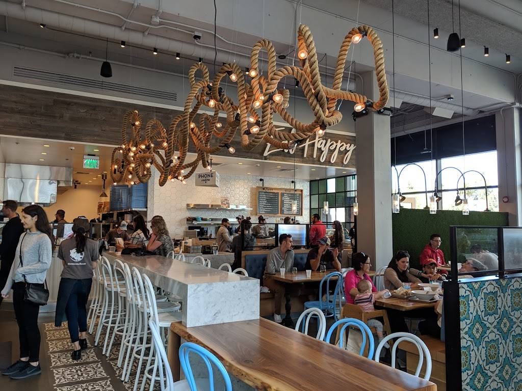 Mendocino Farms | meal takeaway | Ice Blocks, 1610 R St Suite 125, Sacramento, CA 95811, USA | 9163685400 OR +1 916-368-5400