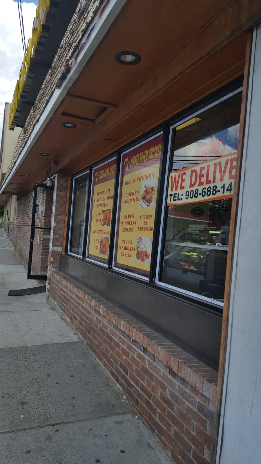 Jersey Fried Chicken | restaurant | 2045 Springfield Ave, Vauxhall, NJ 07088, USA | 9086881410 OR +1 908-688-1410