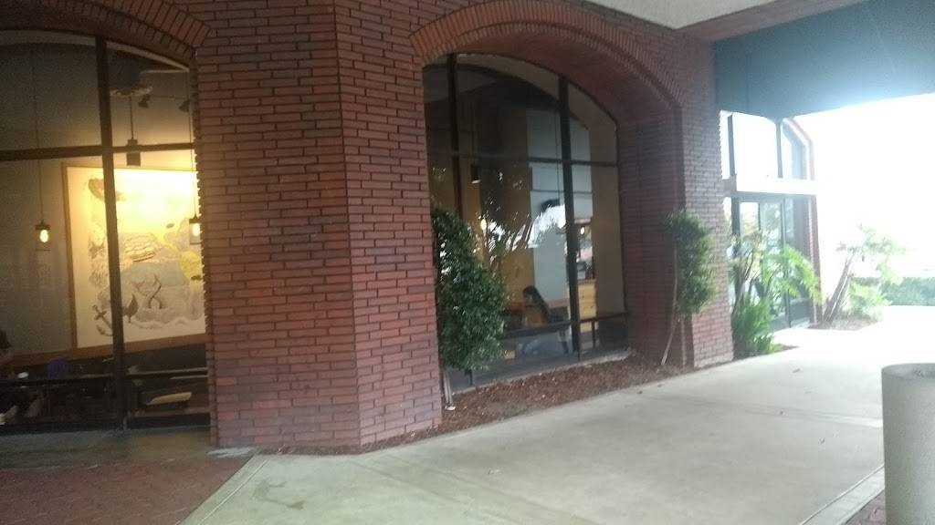 Starbucks | cafe | 444 N Harbor Blvd, Fullerton, CA 92832, USA | 7148796995 OR +1 714-879-6995