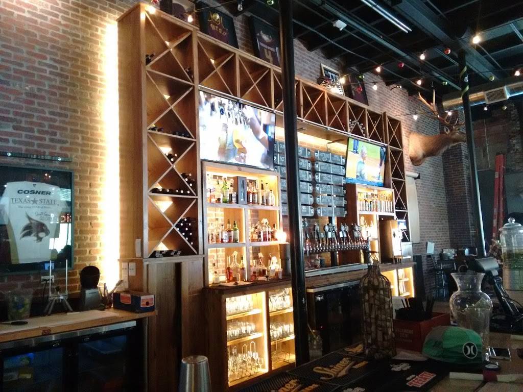 CRAFThouse Kitchen & Tap | restaurant | 242 N LBJ Dr ste 101, San Marcos, TX 78666, USA | 5126676700 OR +1 512-667-6700