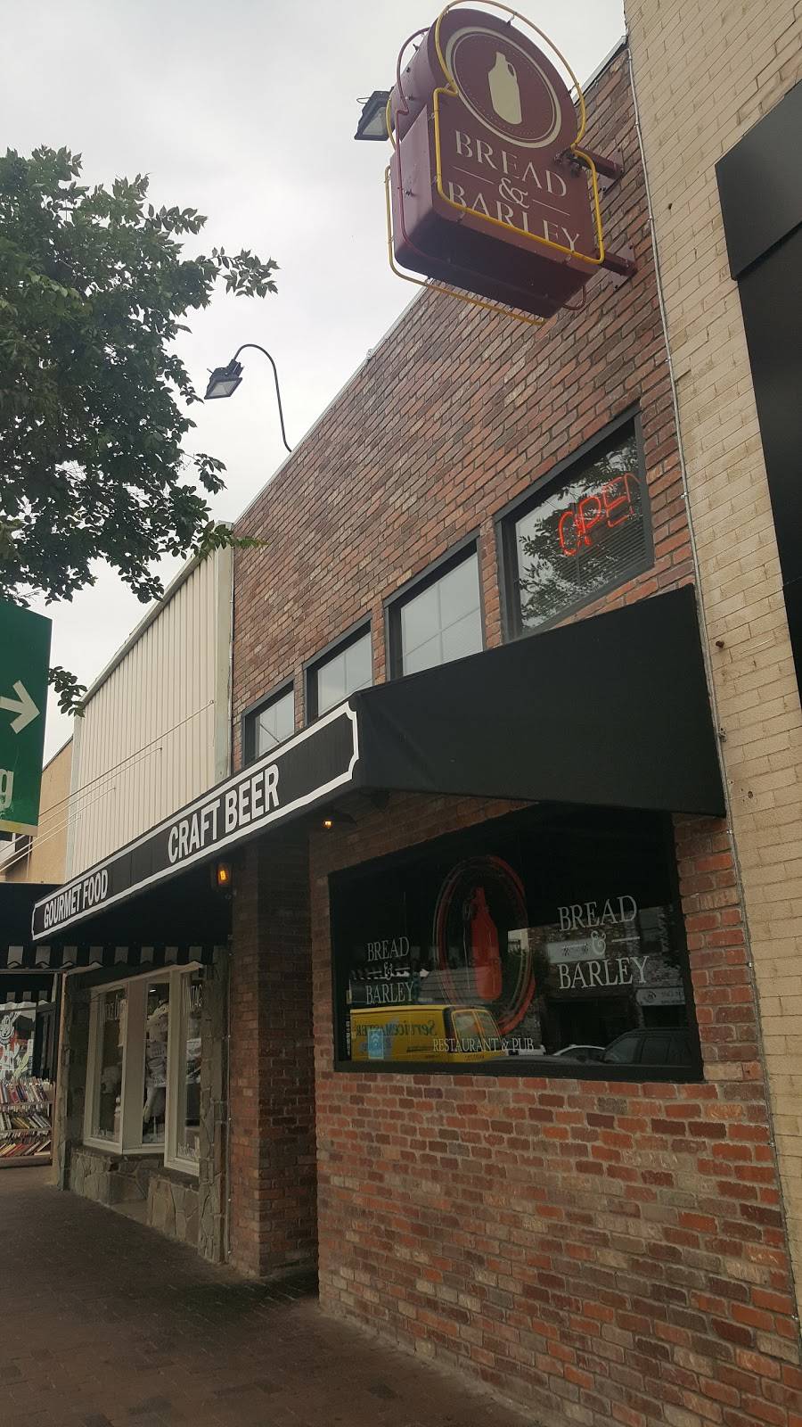 Bread & Barley | restaurant | 130 N Citrus Ave, Covina, CA 91723, USA | 6263393310 OR +1 626-339-3310