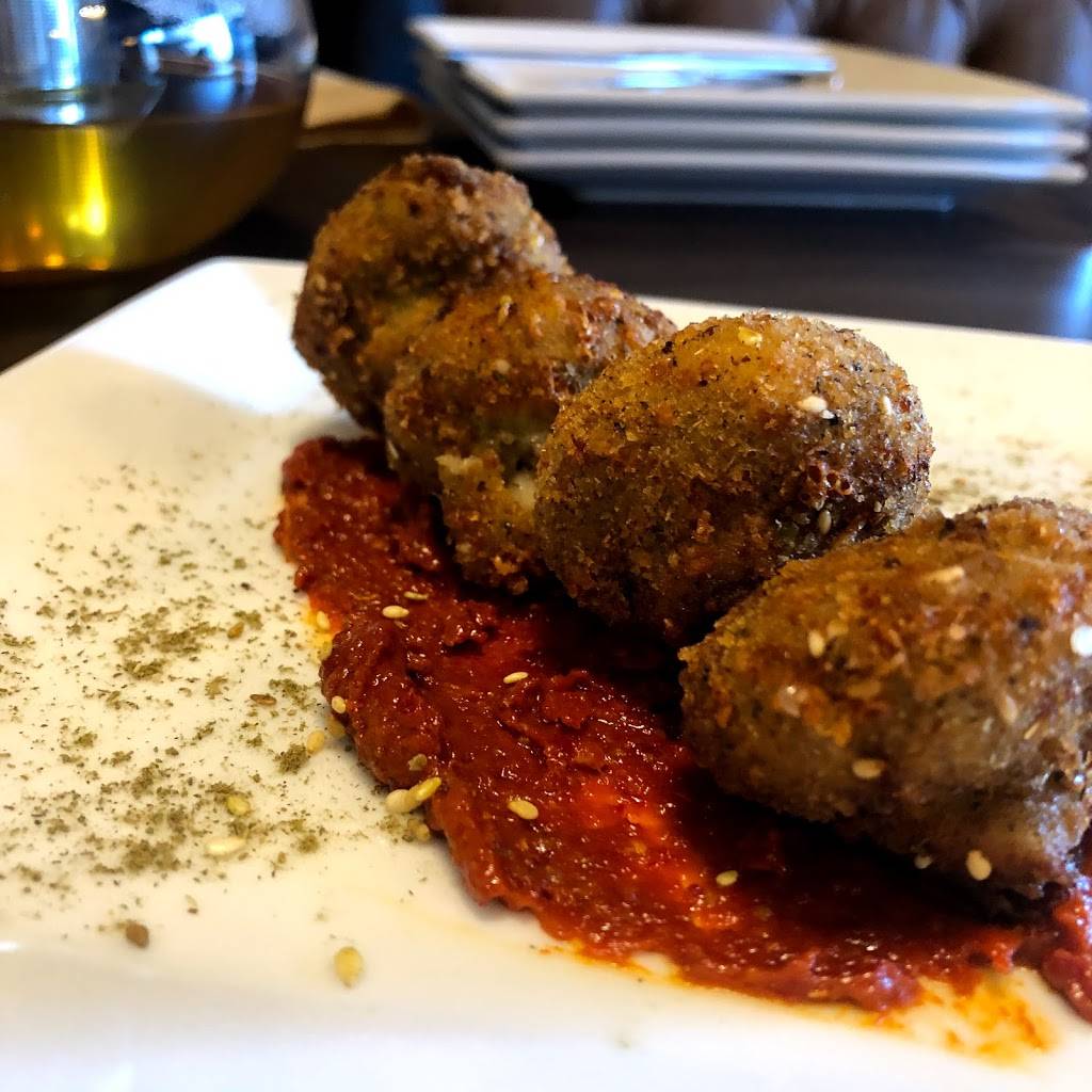 PappaRoti | restaurant | 4028 Confederation Pkwy, Mississauga, ON L5B 0G4, Canada | 9059499993 OR +1 905-949-9993