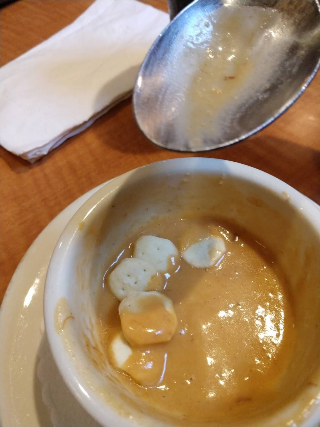 MacArthur Park Restaurant | restaurant | 1 Maple Ave, Rockville Centre, NY 11570, USA | 5167668375 OR +1 516-766-8375