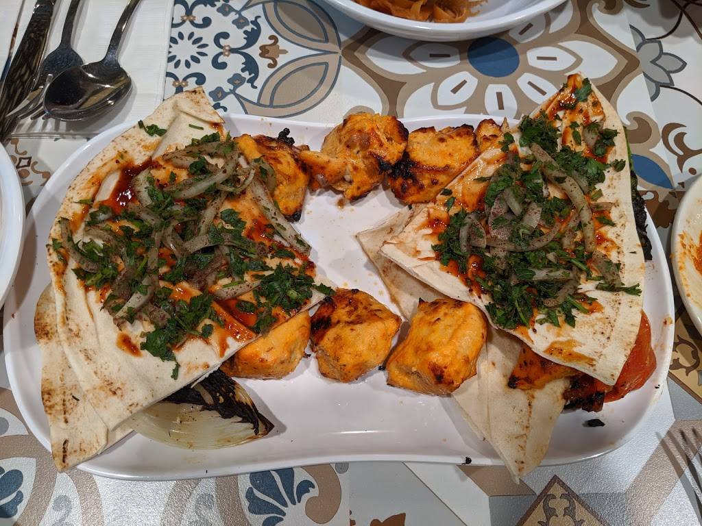 7 Gates Restaurant | restaurant | 10050 55th St, Countryside, IL 60525, USA | 7085826800 OR +1 708-582-6800