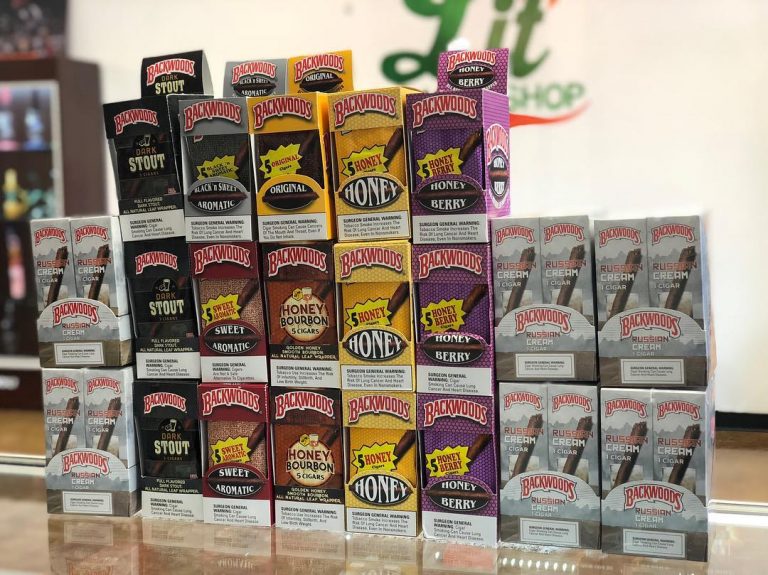 North Syracuse smoke shop & convenience | meal takeaway | 410 S Main St, North Syracuse, NY 13212, USA | 3152145066 OR +1 315-214-5066