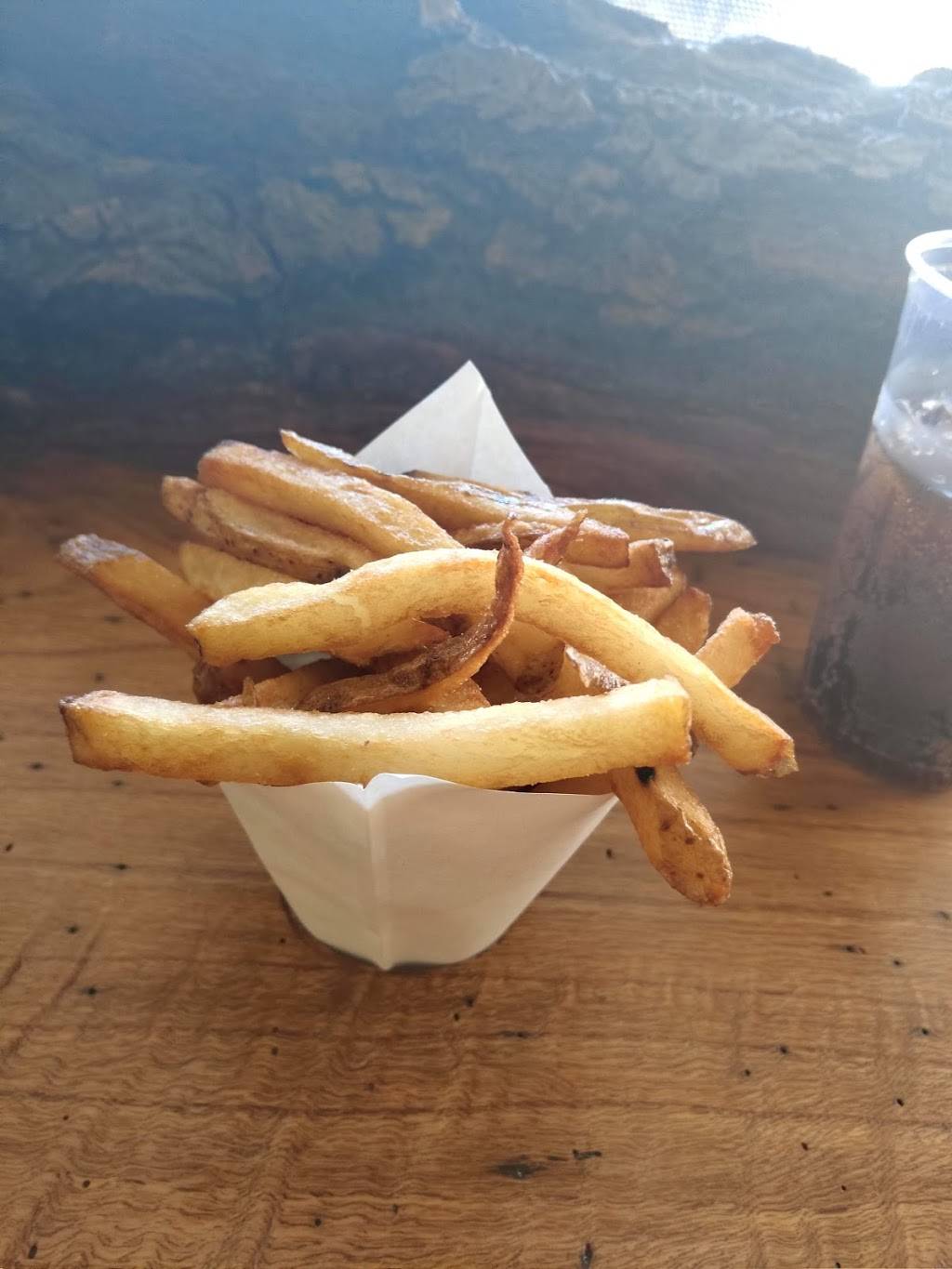 The Salted Fry | restaurant | 342 Dora Drawdy Way, Mt Dora, FL 32757, USA | 3527203755 OR +1 352-720-3755