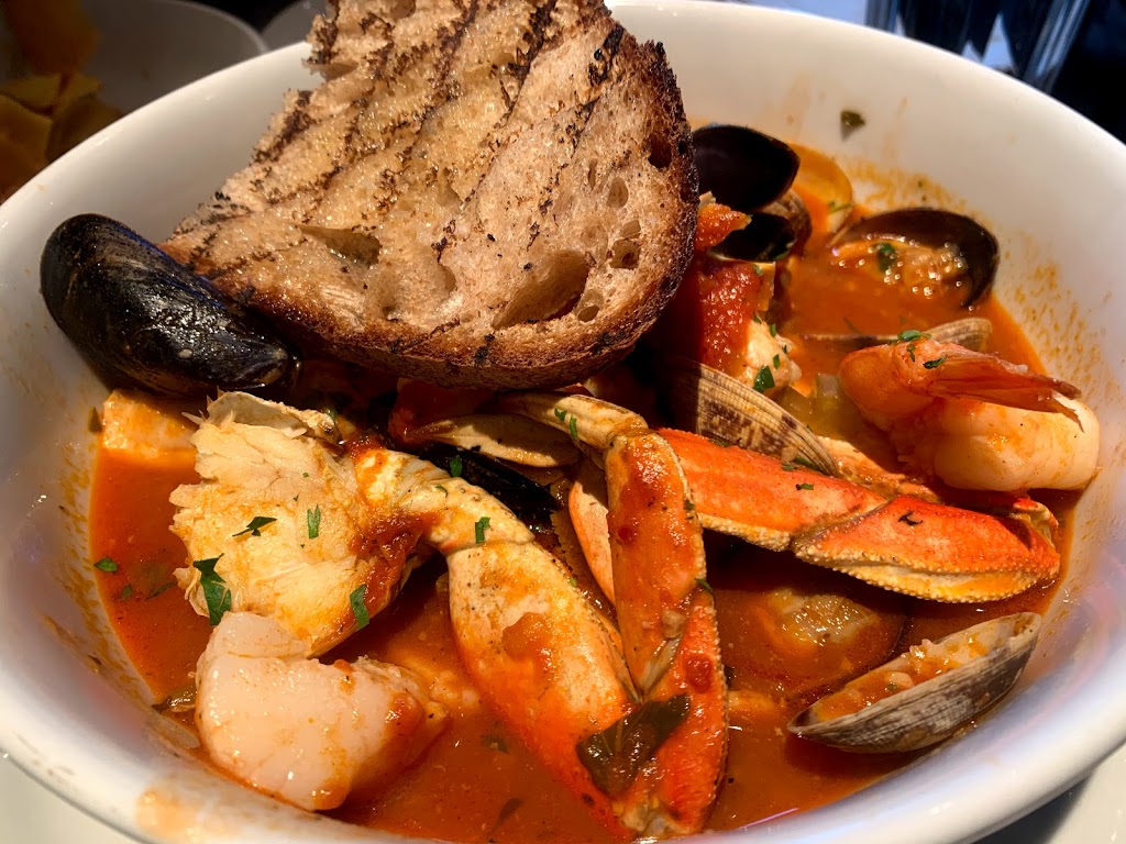 California Fish Market restaurant | restaurant | 550 Green St, San Francisco, CA 94133, USA | 4157570918 OR +1 415-757-0918