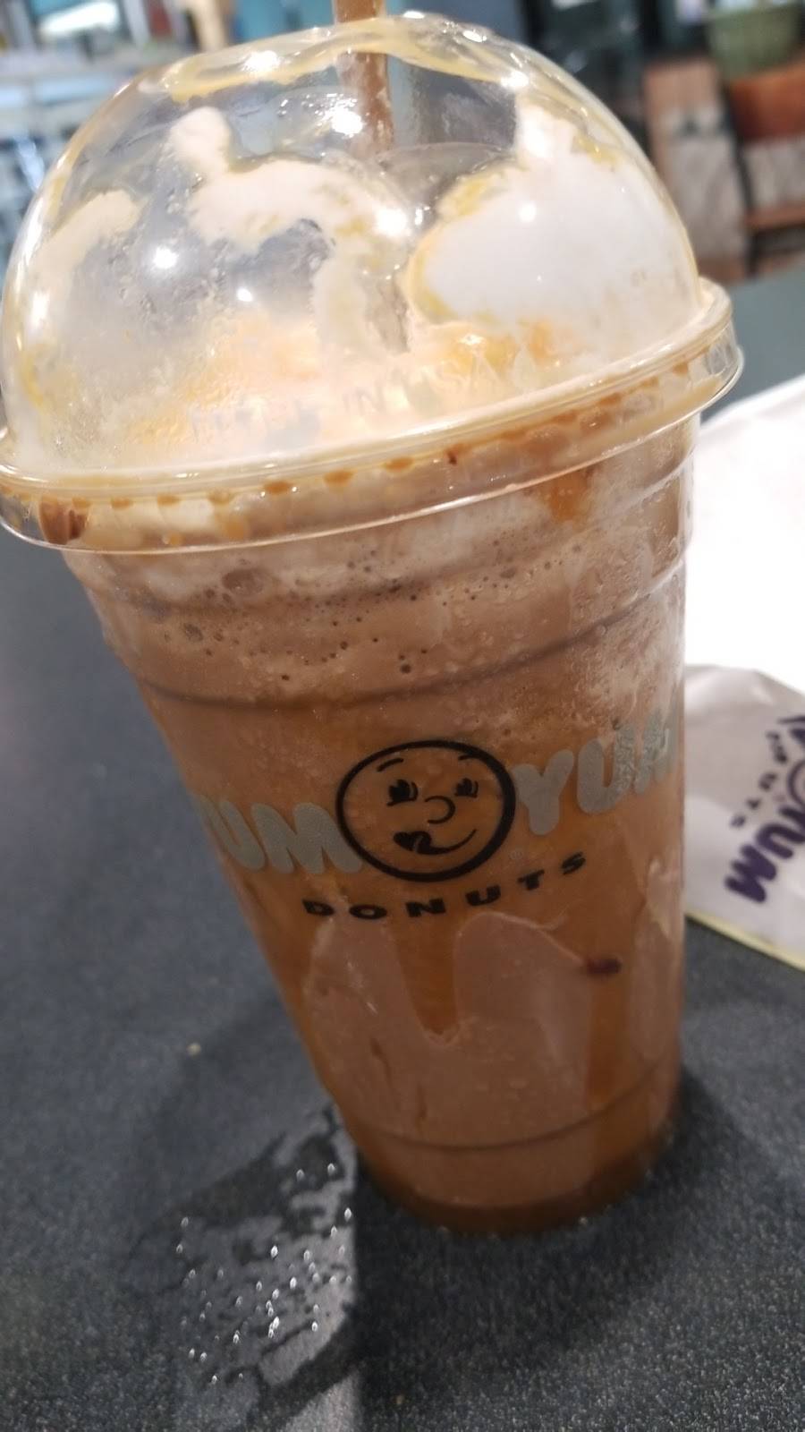 Yum Yum Donuts | bakery | 100 Brundage Ln, Bakersfield, CA 93304, USA | 6613269376 OR +1 661-326-9376