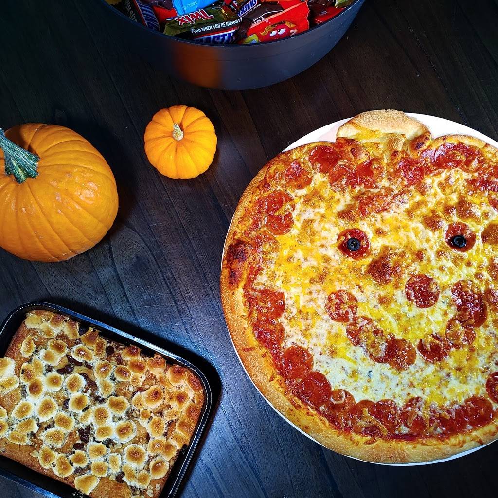 Papa Murphys | Take N Bake Pizza | meal takeaway | 3932 S 2300 E, Holladay, UT 84124, USA | 8012731300 OR +1 801-273-1300