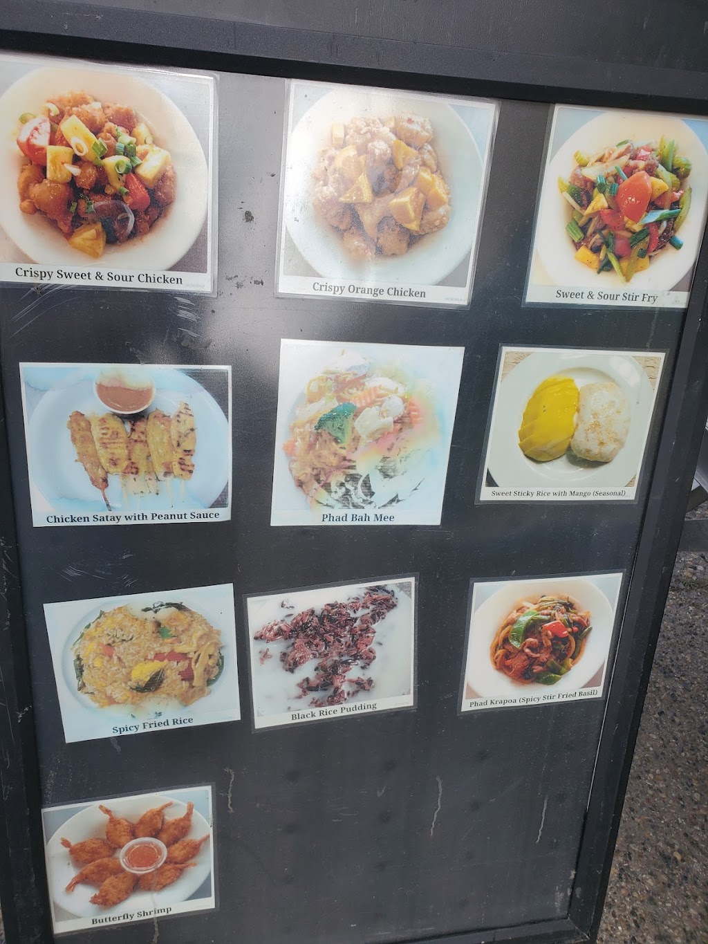 Thai Co. The Iron Wok | restaurant | 7425 W Clearwater Ave, Kennewick, WA 99336, USA | 5097888212 OR +1 509-788-8212