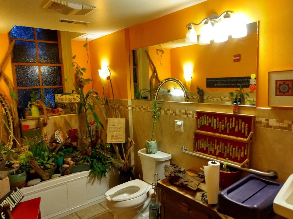 Life Alive Organic Cafe | restaurant | 194 Middle St #3, Lowell, MA 01852, USA | 9784531311 OR +1 978-453-1311