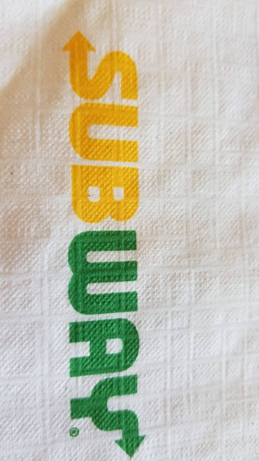 Subway | meal takeaway | 1202 Simcoe St N, Oshawa, ON L1G 4W9, Canada | 9054320943 OR +1 905-432-0943