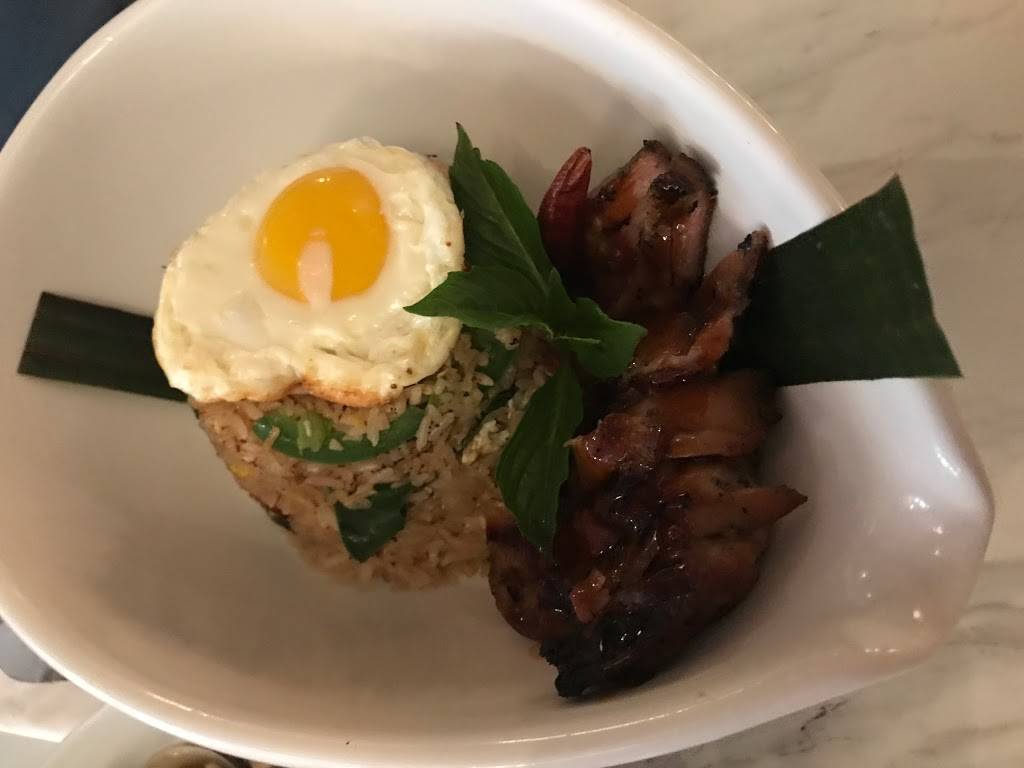 Etoo Modern Asian Cuisine | restaurant | 1373 E 53rd St, Chicago, IL 60615, USA | 7738912554 OR +1 773-891-2554