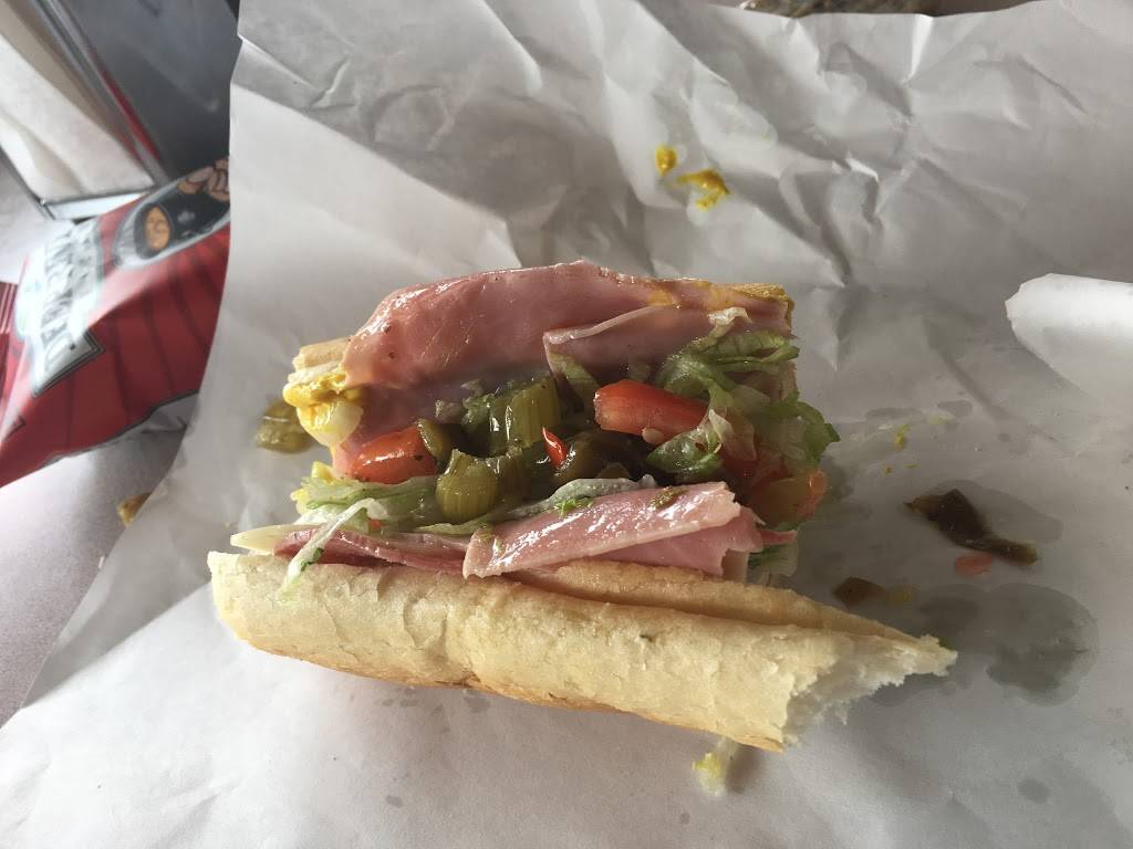 Fontanos Subs | restaurant | 9 S Lincoln St, Hinsdale, IL 60521, USA | 6307890891 OR +1 630-789-0891