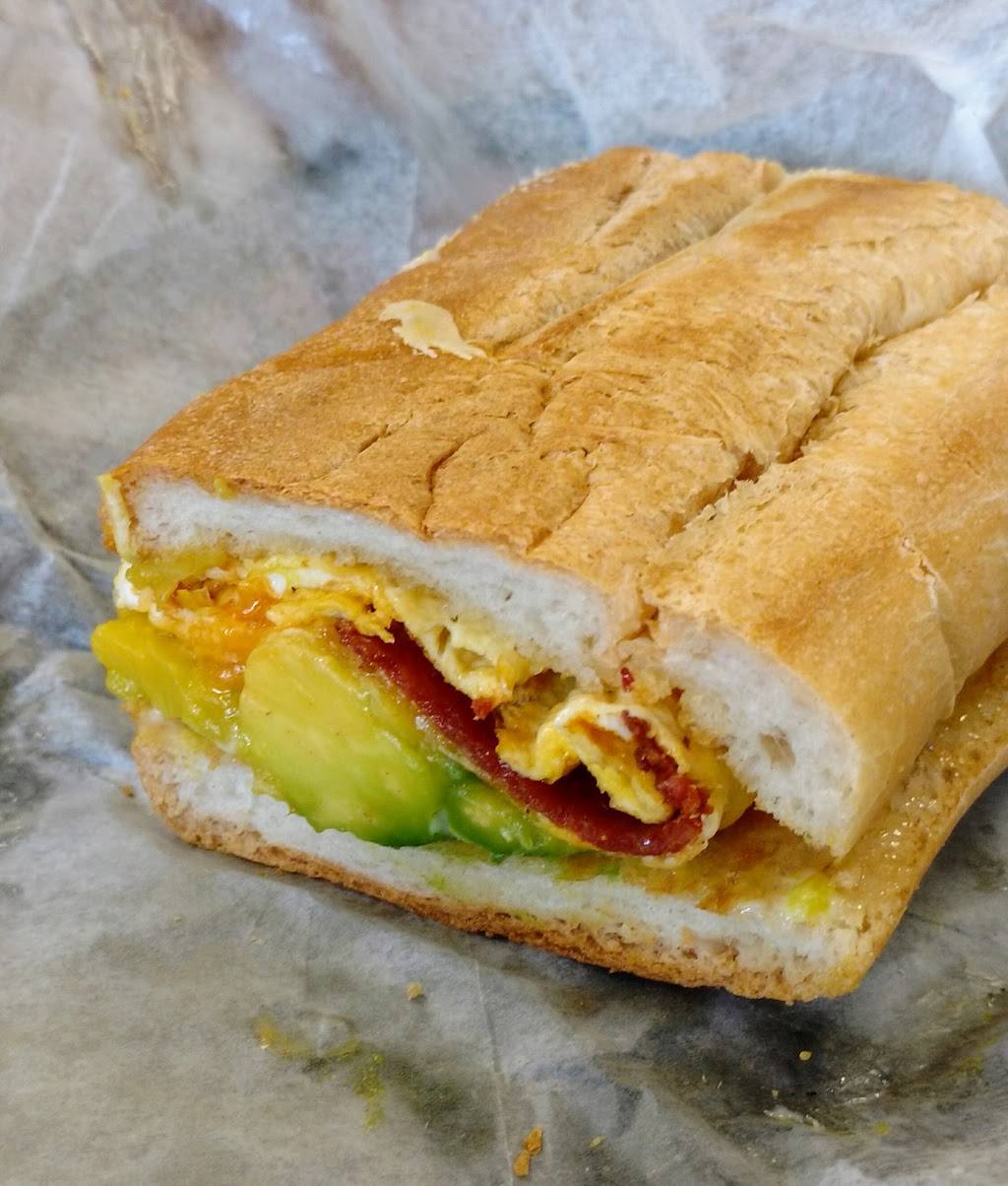 Divicious Deli & Coffee Shop | restaurant | 128 E Main St, Lakeland, FL 33801, USA | 8639409779 OR +1 863-940-9779