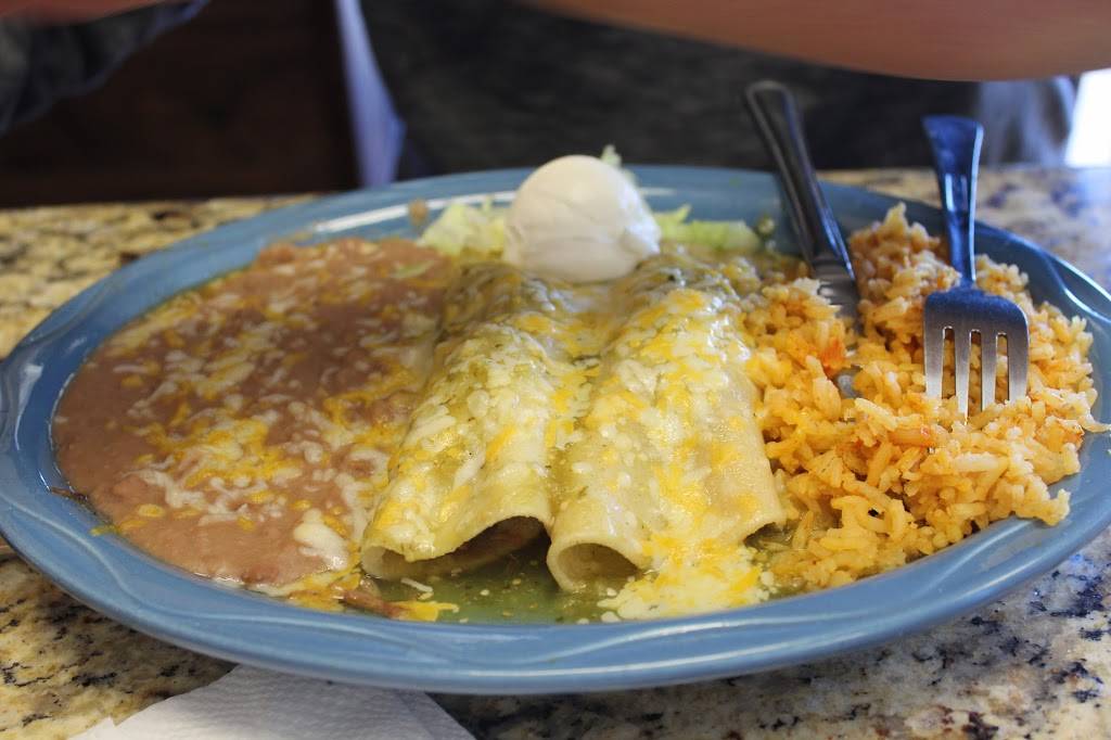 Mi Pueblo Mexican Food | restaurant | 710 E Union Hills Dr, Phoenix, AZ 85024, USA | 6235871920 OR +1 623-587-1920