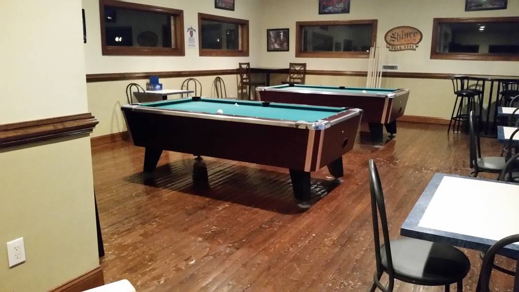 The White House at Badin Lake | restaurant | 286 Badin Shore Cir, New London, NC 28127, USA | 3364615253 OR +1 336-461-5253