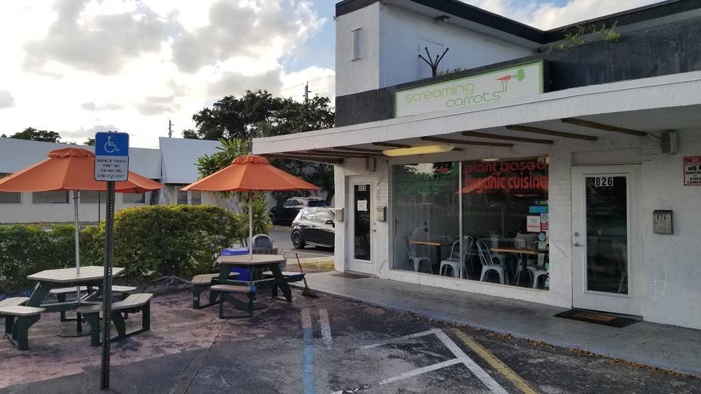 Screaming Carrots | restaurant | 826 W Hallandale Beach Blvd, Hallandale Beach, FL 33009, USA | 7544009614 OR +1 754-400-9614