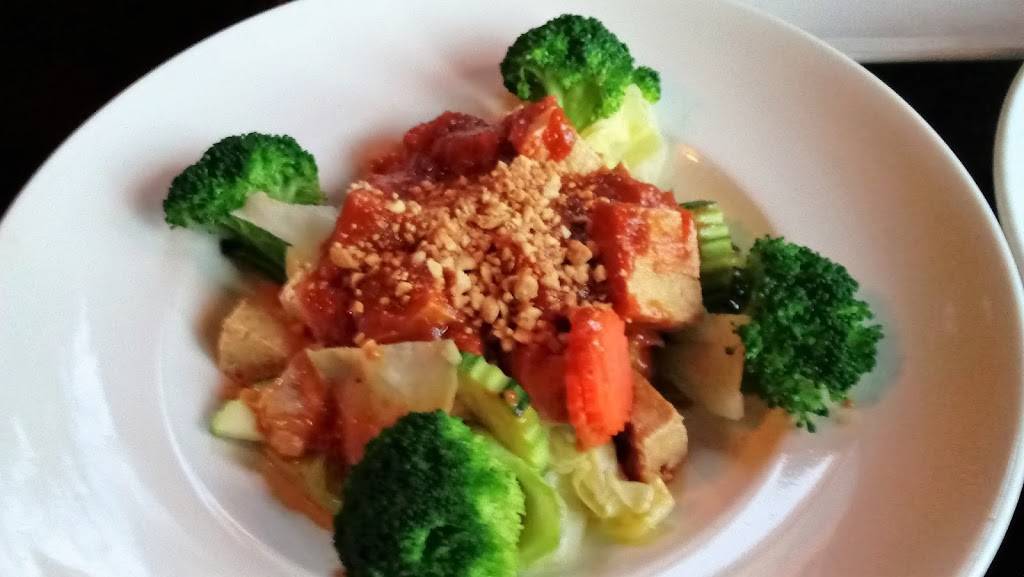 Infinite Thai Eatery | restaurant | 4301 Piedmont Ave A, Oakland, CA 94611, USA | 5108174816 OR +1 510-817-4816