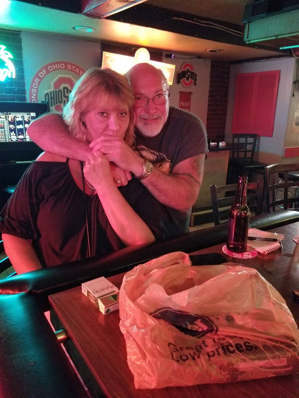 Bobs Bar & Grill | restaurant | 1316 Harrisburg Pike, Columbus, OH 43223, USA | 6142790860 OR +1 614-279-0860