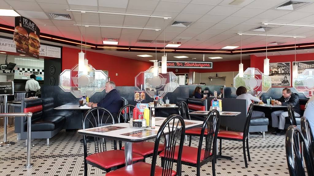 Steak n Shake | restaurant | 5901 University Dr, Huntsville, AL 35806, USA | 2564176751 OR +1 256-417-6751