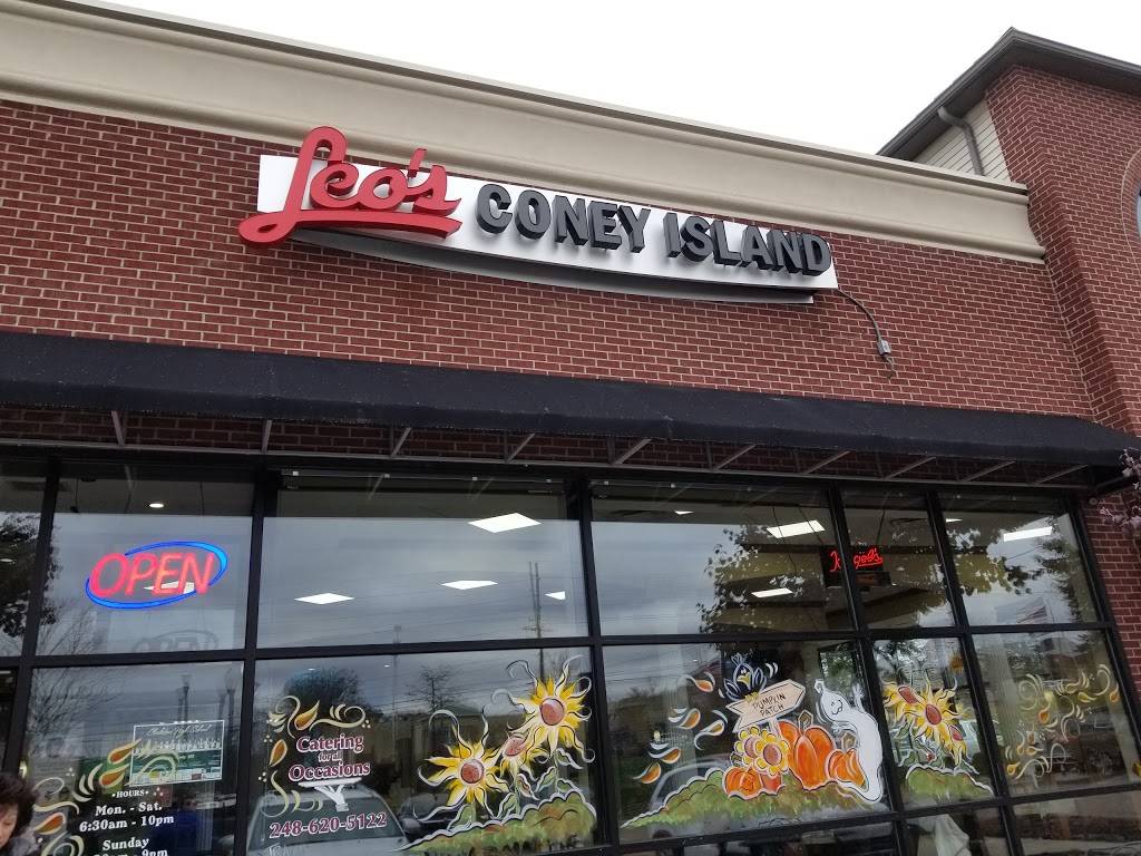 Leos Coney Island | restaurant | 6325 Sashabaw Rd, City of the Village of Clarkston, MI 48346, United States | 2486205122 OR +1 248-620-5122