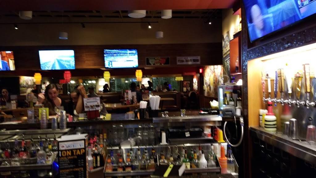 Applebees Grill + Bar | restaurant | 13301 Middlebelt Rd, Livonia, MI 48150, USA | 7342454680 OR +1 734-245-4680