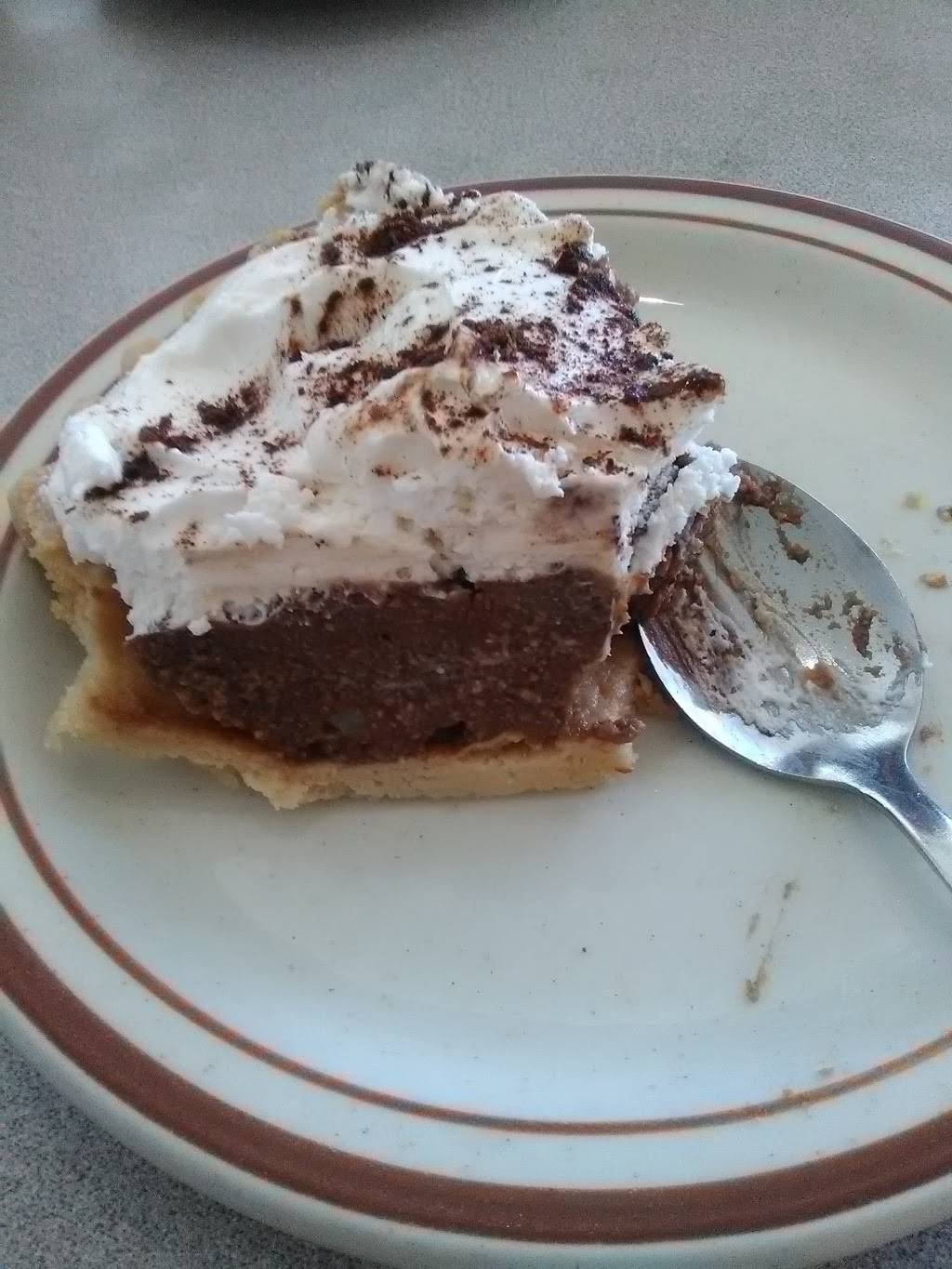 Benbrook Cafe | restaurant | 4902 US-377, Fort Worth, TX 76116, USA | 8172441372 OR +1 817-244-1372