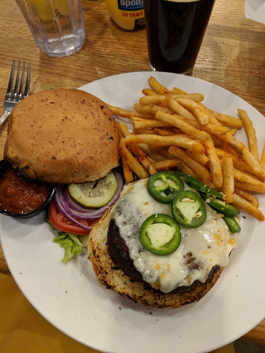 Stateline | restaurant | 4118 Lake Tahoe Blvd, South Lake Tahoe, CA 96150, USA | 5305429000 OR +1 530-542-9000