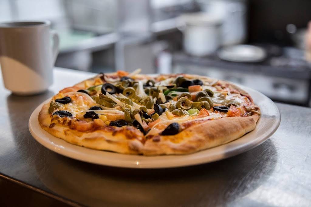 Le Chic Chantier | restaurant | 975 Boulevard Ford, Châteauguay, QC J6J 4Z2, Canada | 4506922622 OR +1 450-692-2622