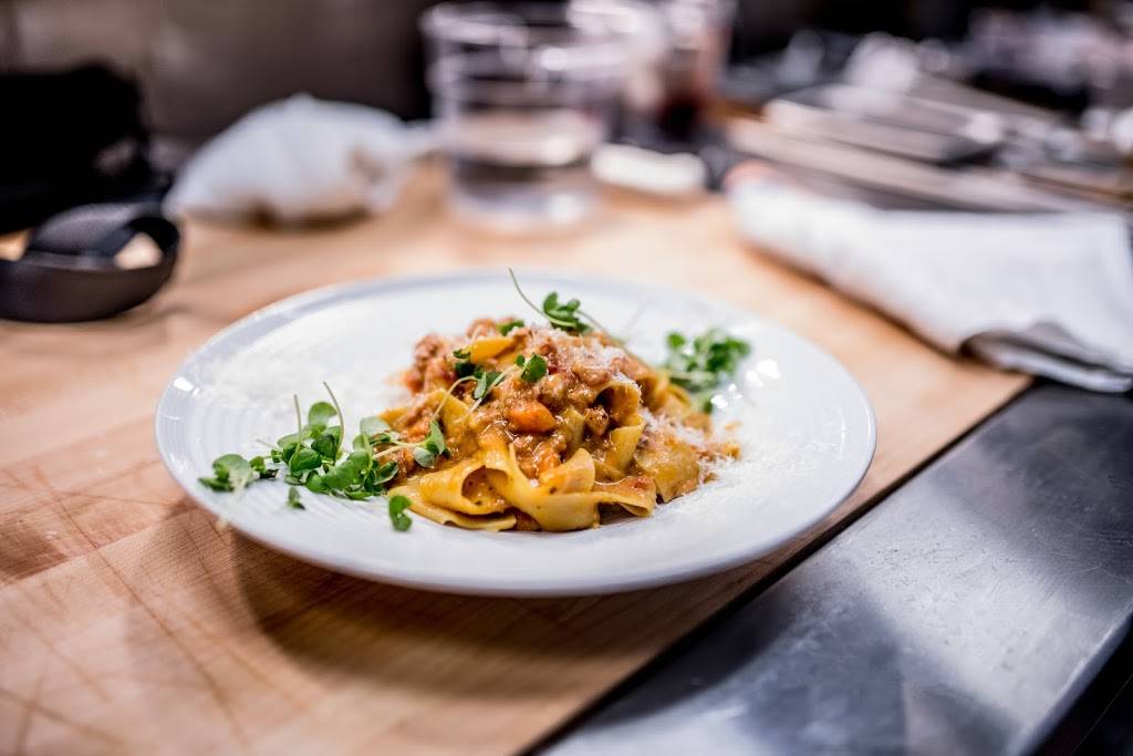 Subito | restaurant | 311 Pike St, Cincinnati, OH 45202, USA | 5136214500 OR +1 513-621-4500