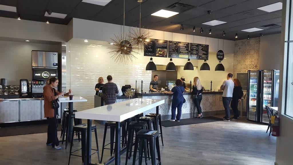 Chopped Olive Modern Mediterranean- A Fast Casual Restaurant | restaurant | 47454 Grand River Ave, Novi, MI 48374, USA | 2489243009 OR +1 248-924-3009