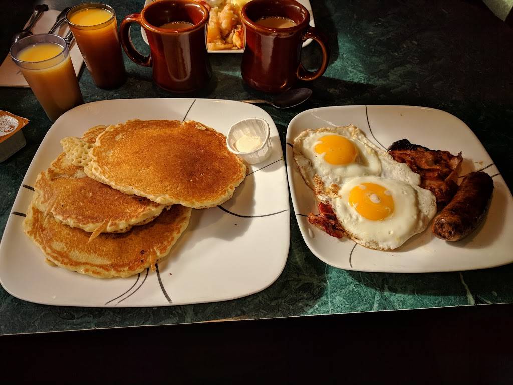 Sunset Diner | restaurant | 593 Meeker Ave, Brooklyn, NY 11222, USA | 7183492777 OR +1 718-349-2777