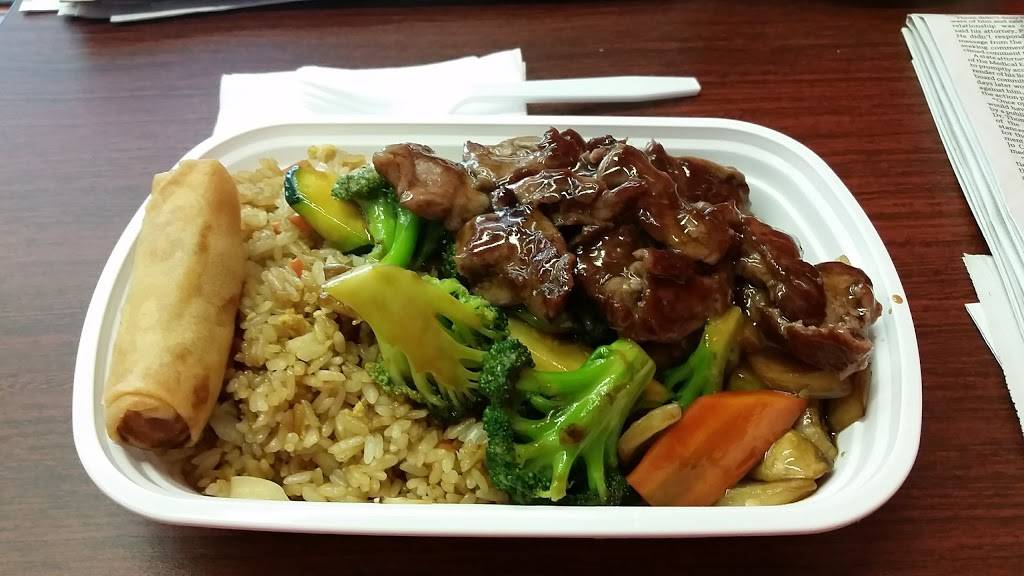 Akari Sushi | restaurant | 811 S Gammon Rd, Madison, WI 53719, USA | 6084225818 OR +1 608-422-5818