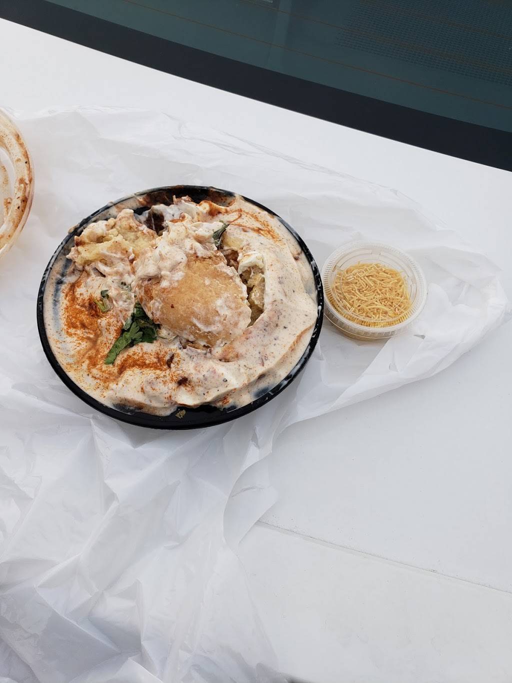 Premium Sweets | restaurant | 4099 Erin Mills Pkwy, Mississauga, ON L5L 3P9, Canada | 9056075688 OR +1 905-607-5688