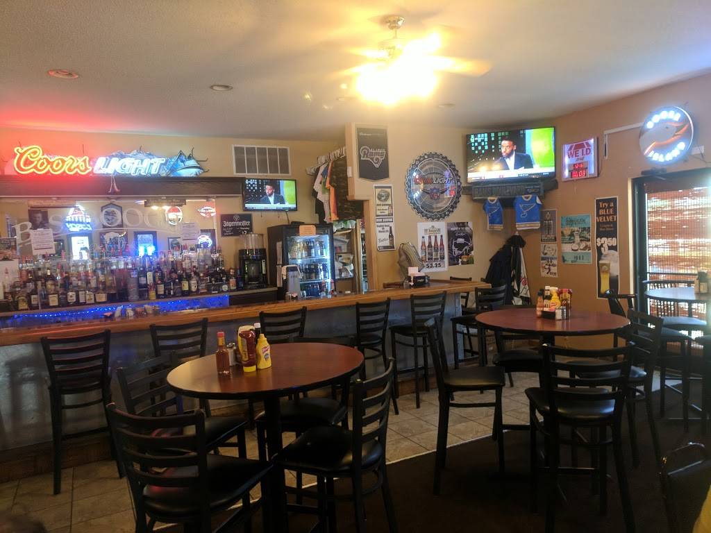 Boogies | restaurant | 2082 Vadalabene Dr, Maryville, IL 62062, USA | 6182882898 OR +1 618-288-2898